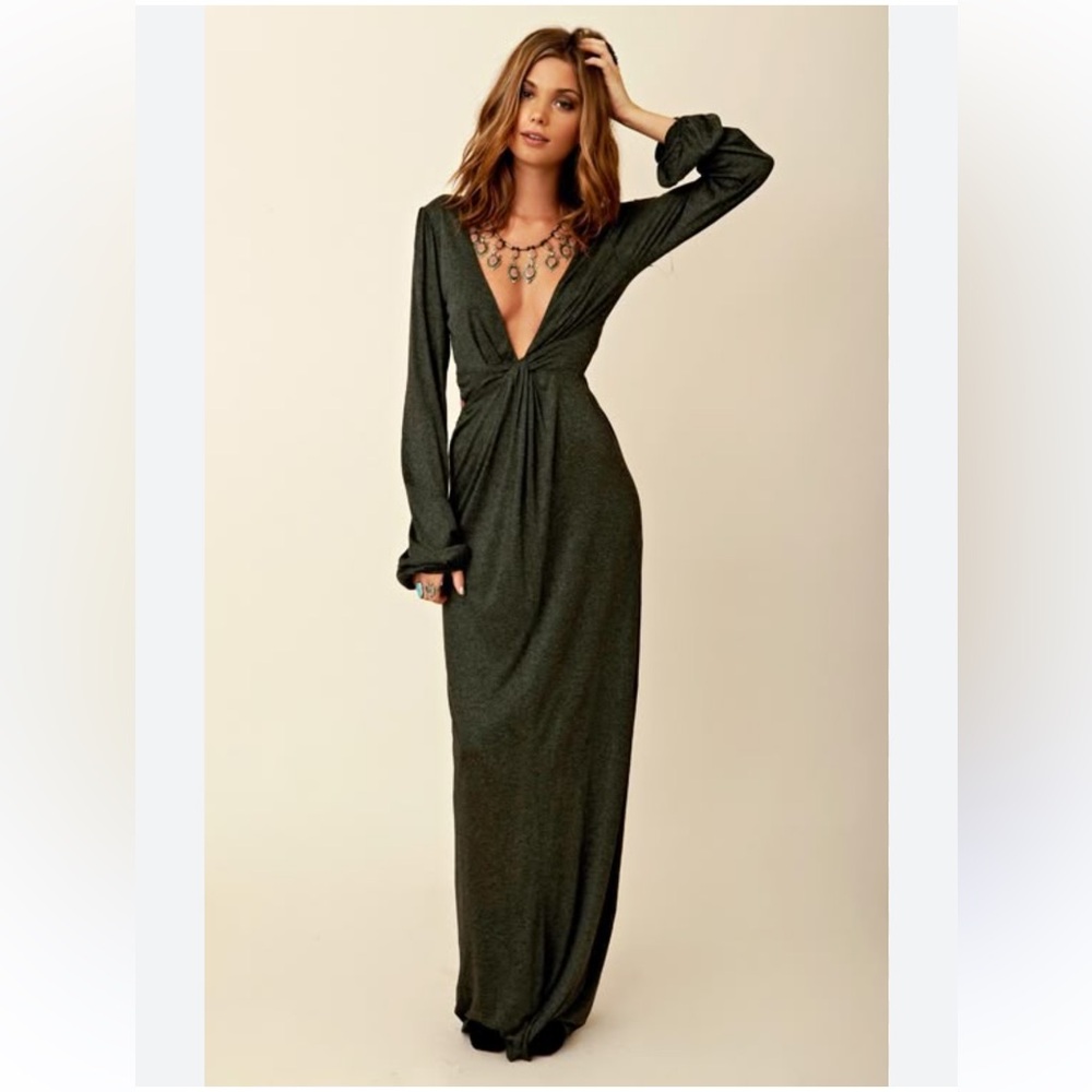 Blue life  by planet blue twist front cut out long sleeve maxi dress S